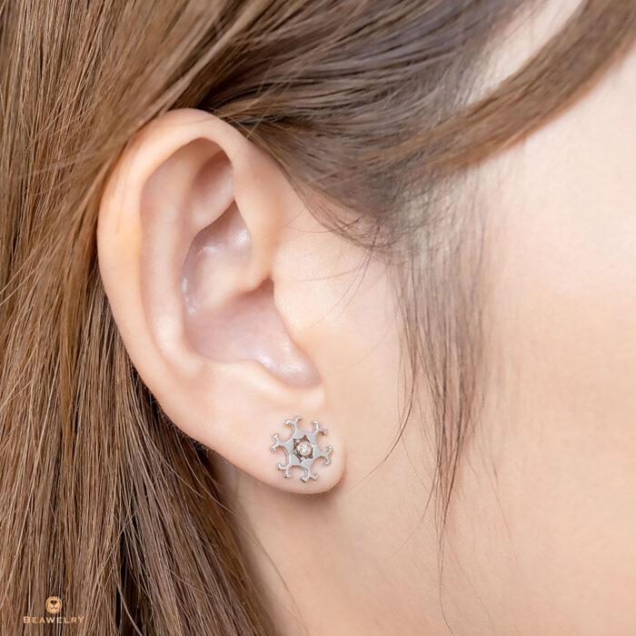 Snowflake deals diamond earrings